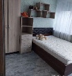 г.Азов, Кирп. дом в р-не Красногоровки 93 кв. м, уч. 9.52 сот., 4 комн., кухня 12 кв. м, в/у, с/у разд., МПО, летняя кухня, газ, вода, отопл., канализ., гараж 50 кв. м, хоз. постр., виноград, за 3200 т.р., торг. 1